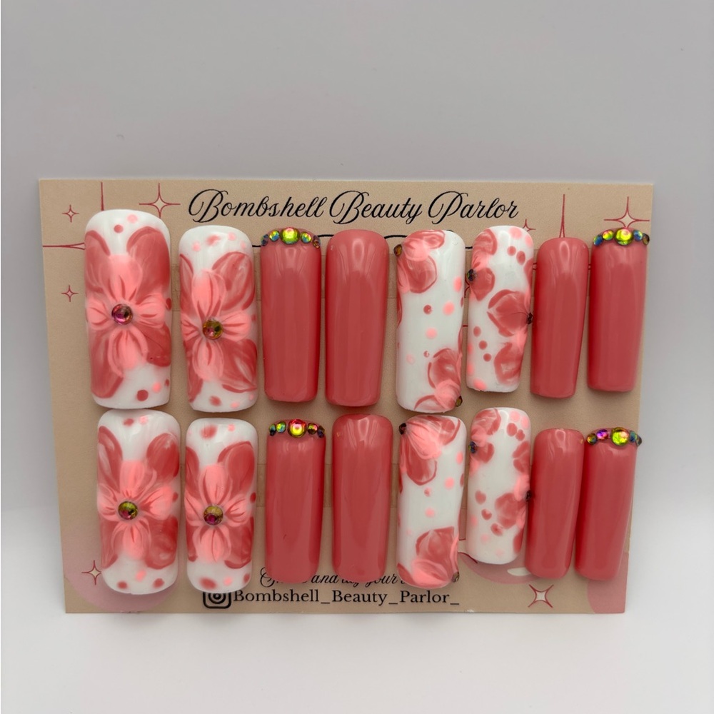 Custom Nails